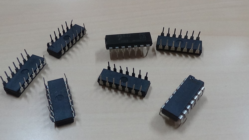 Monolithic IC Manufacturing Process