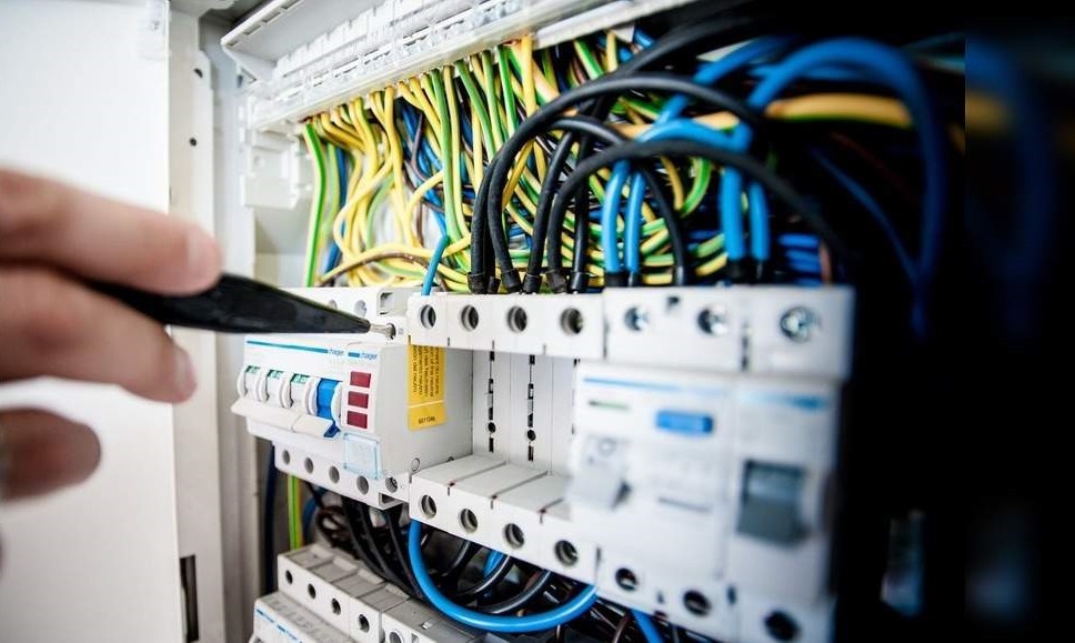 Alternating Voltage